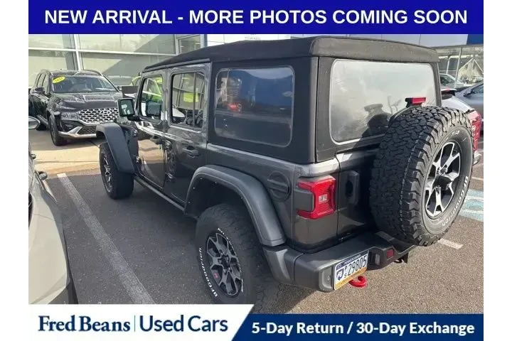 $37981 : Jeep Wrangler Unlimited 2022 image 6