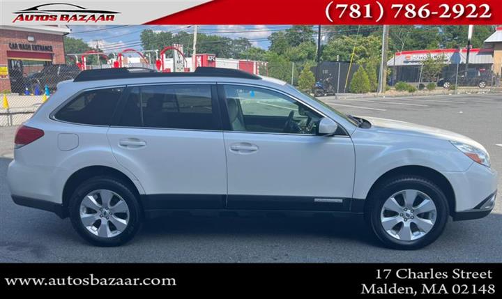 $7700 : Used 2012 Outback 4dr Wgn H4 image 6