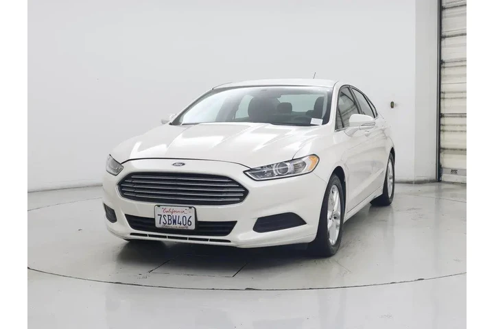 $13599 : Ford Fusion 2016 SE 4dr Seda image 4