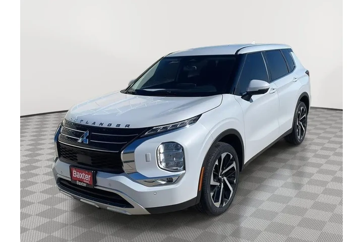 $25000 : Mitsubishi Outlander 2023 AW image 1