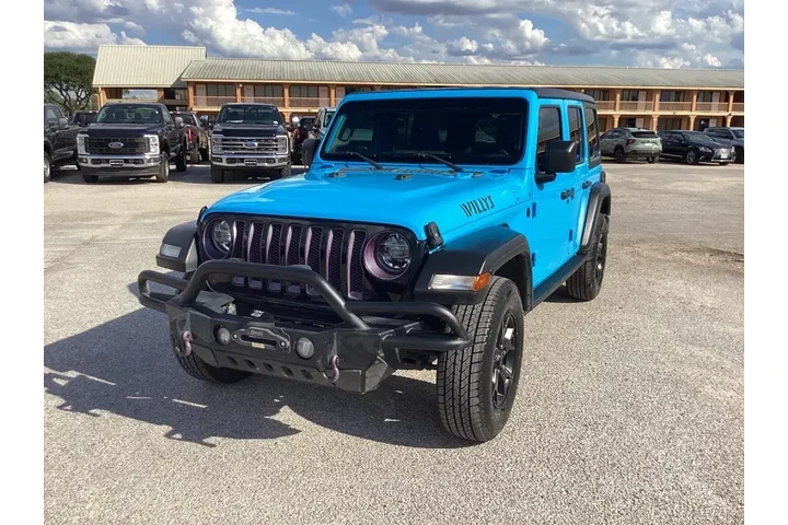 $24010 : Jeep Wrangler Unlimited 2021 image 2