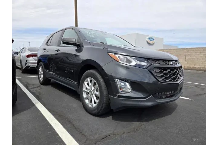 $18991 : Chevrolet Equinox 2021 LS 4d image 1
