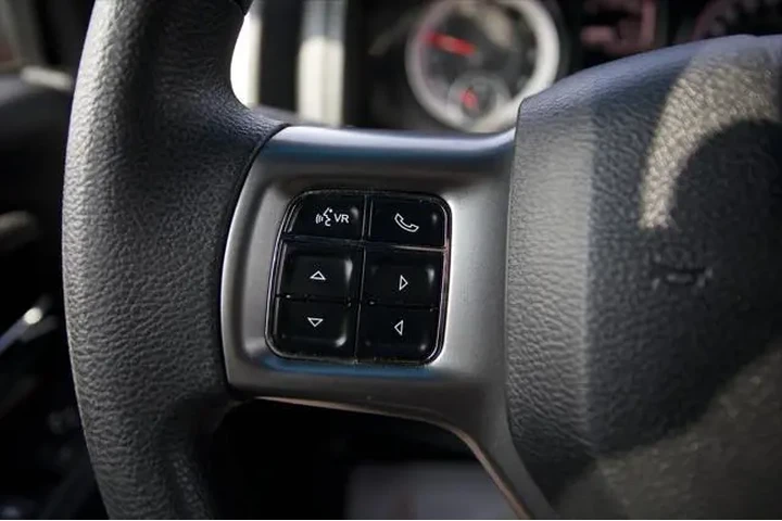 $28995 : Ram 1500 Classic 2024 4x2 SL image 9