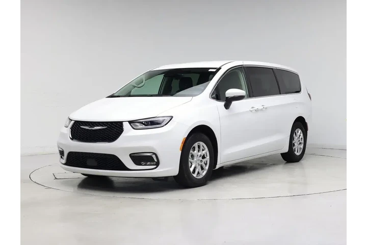 $31998 : Chrysler Pacifica 2023 Touri image 4