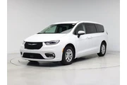$31998 : Chrysler Pacifica 2023 Touri thumbnail