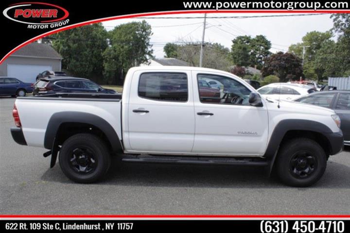 $20995 : Used 2015 Tacoma 4WD Double C image 2