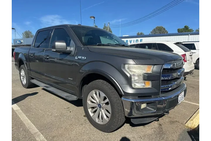 $22000 : Ford F-150 2016 4x4 Lariat 4 image 9