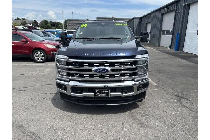 Ford F-350 Super Duty 2024 4 image 9