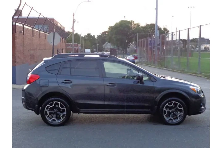 $12450 : 2013 XV Crosstrek 2.0i Premium image 6