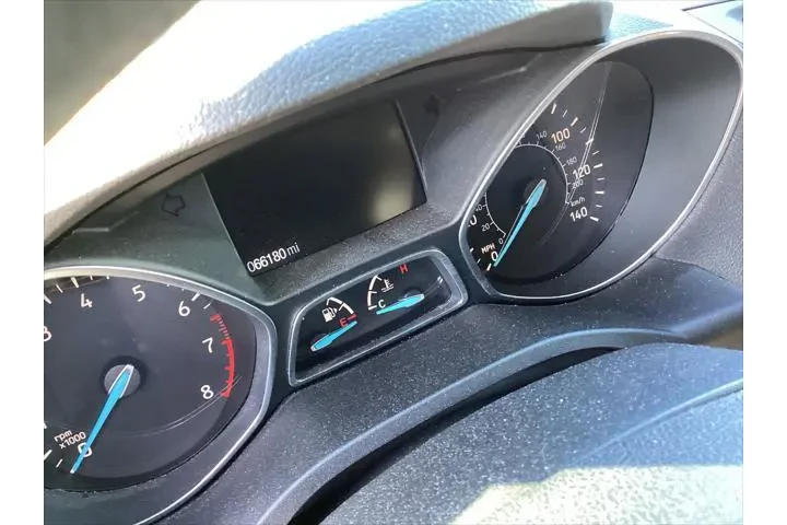 $12909 : Ford Escape 2017 AWD SE 4dr image 3