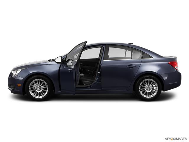 2013 Cruze image 1