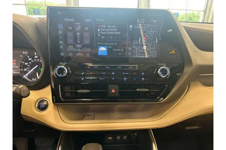 $32000 : Toyota Highlander 2021 AWD L image 3