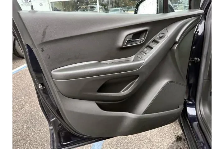 $16999 : Chevrolet Trax 2022 AWD LT 4 image 8