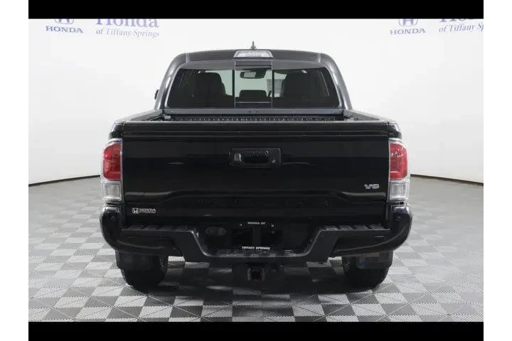 $35875 : Toyota Tacoma 2023 4x4 TRD P image 6