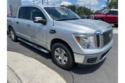 $9988 : Nissan Titan 2017 4x4 S 4dr thumbnail
