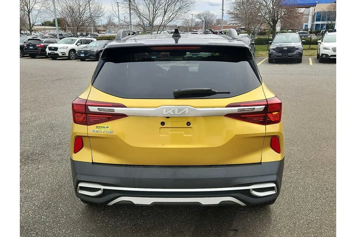 $18342 : Kia Seltos 2022 AWD Nightfal image 5