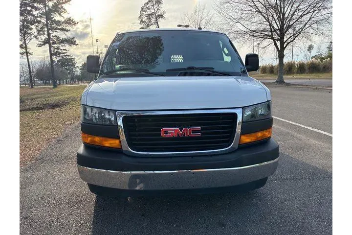 $31199 : GMC Savana 2024 2500 3dr Car image 8