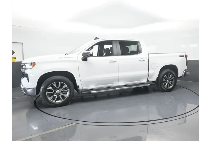 $33997 : Chevrolet Silverado 1500 202 image 2