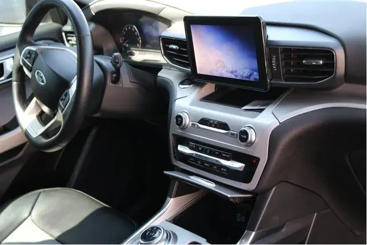 $36294 : Ford Explorer 2024 XLT 4dr S image 7