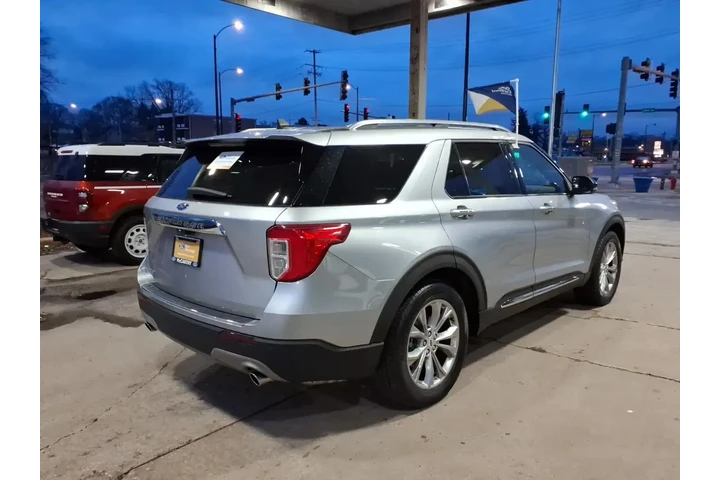 $31749 : Ford Explorer 2022 Limited 4 image 2