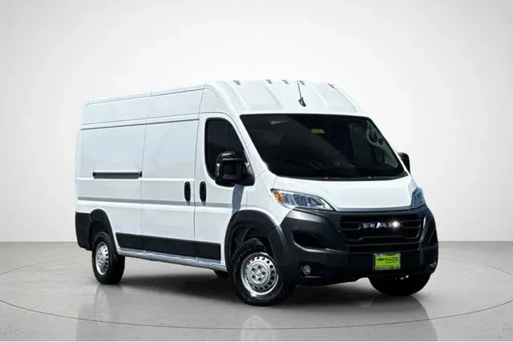 $34998 : Ram ProMaster 2024 Tradesman image 2