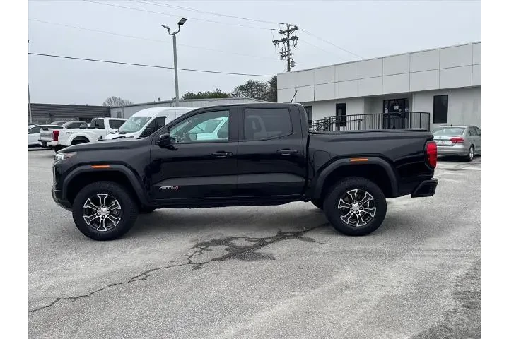 $39991 : GMC Canyon 2023 4x4 AT4 4dr image 6