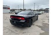 2013 Charger 4dr Sdn SE RWD thumbnail