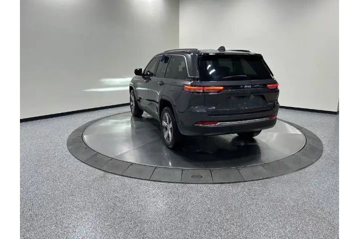 $23274 : Jeep Grand Cherokee 2022 4x4 image 9