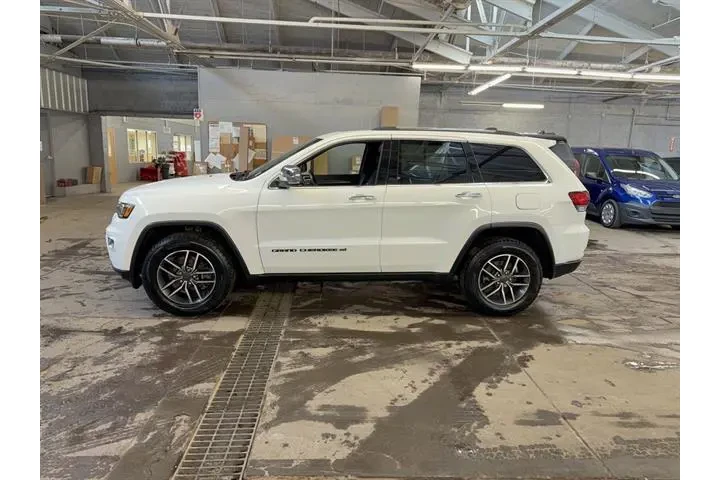 $29990 : Jeep Grand Cherokee WK 2022 image 2