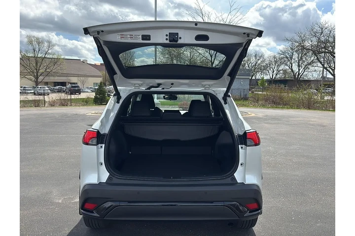 $35996 : 2024 Corolla Cross Hybrid XSE image 6