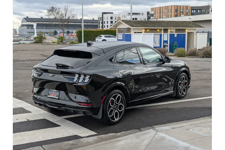 $23988 : 2021 Mustang Mach-E GT image 6