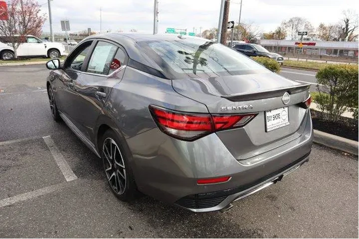 $19476 : Nissan Sentra 2025 SR 4dr Se image 8