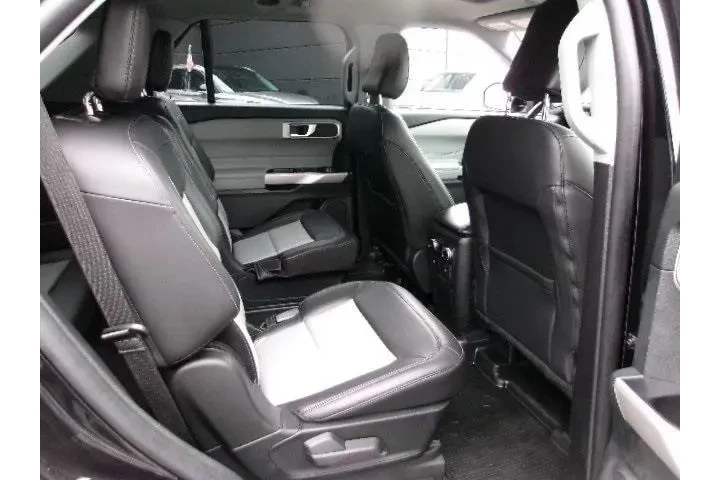 $32808 : Ford Explorer 2022 AWD XLT 4 image 5