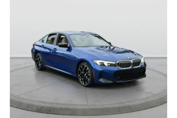 $39745 : BMW 3 Series 2025 AWD 330i x image 1
