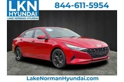 Hyundai ELANTRA 2023 SEL 4dr en Charlotte