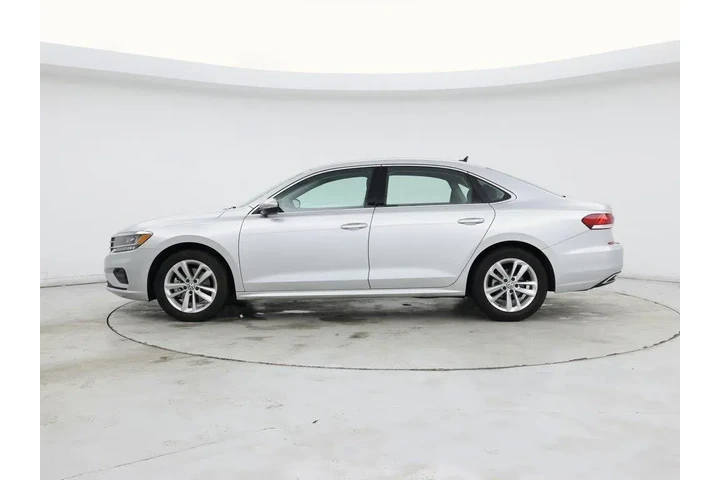 $17998 : Volkswagen Passat 2020 SE 4d image 3