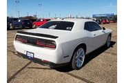 $24990 : Dodge Challenger 2021 SXT 2d thumbnail