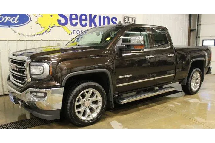 $33995 : GMC Sierra 1500 2018 4x4 SLT image 1