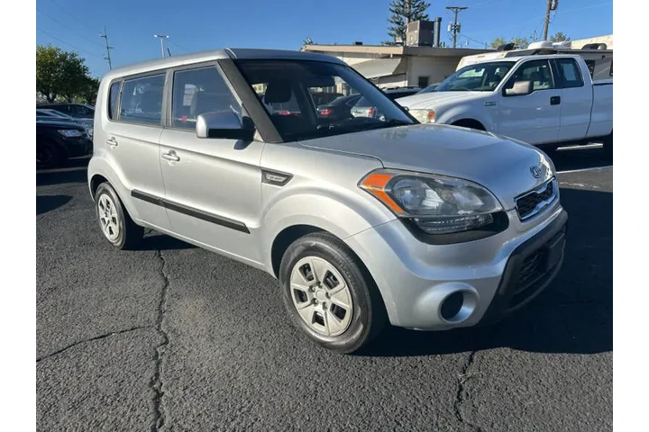 2012 Soul image 9