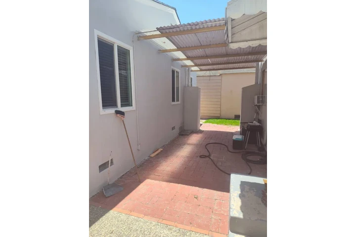 $1875 : SOUTHGATE  CASA DUPLEX image 4