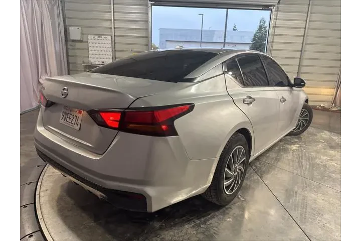 $13547 : Nissan Altima 2020 2.5 S 4dr image 5