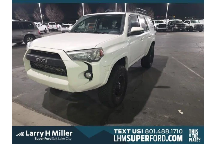 $28400 : Toyota 4Runner 2016 4x4 SR5 image 1