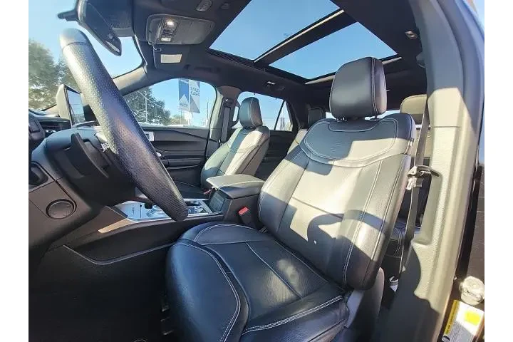 $27498 : Ford Explorer 2020 AWD ST 4d image 7