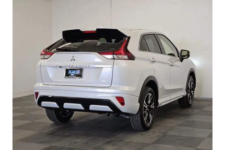 $26885 : Mitsubishi Eclipse Cross 202 image 5