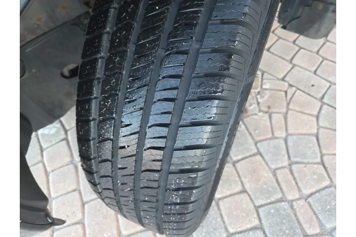 $4550 : 2009 Escape XLT image 10