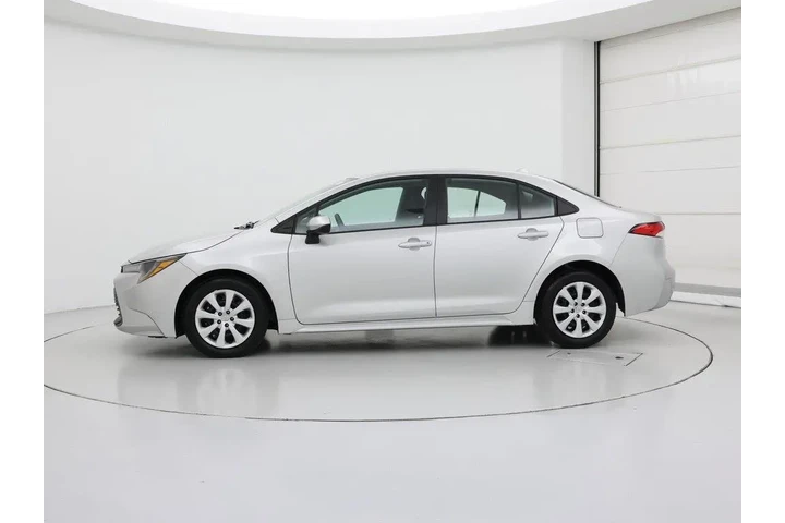 $21998 : Toyota Corolla 2024 LE 4dr S image 3