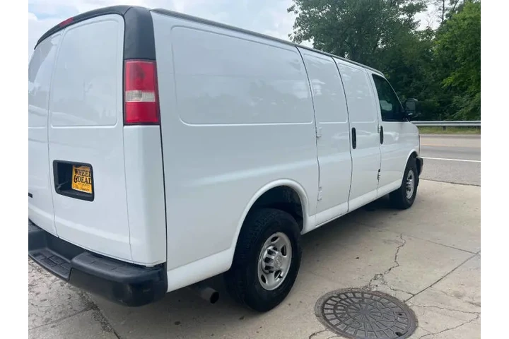 $11500 : 2017 Express 2500 image 6