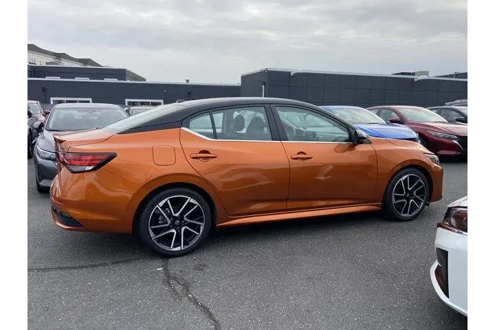 $19371 : Nissan Sentra 2025 SR 4dr Se image 3