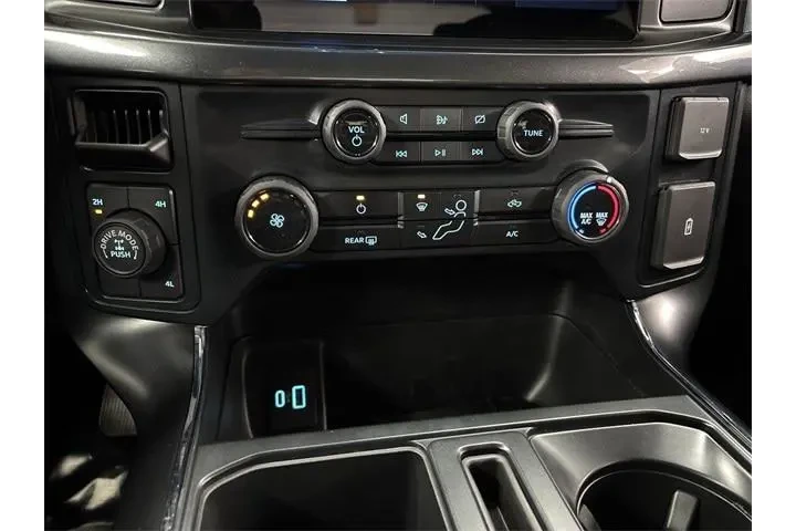 $37500 : Ford F-150 2024 4x4 STX 4dr image 10