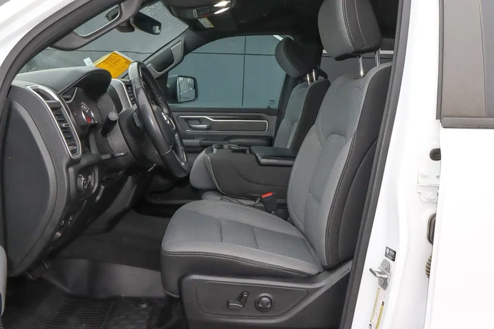 $29988 : 2022 1500 Lone Star 4x2 Crew image 7